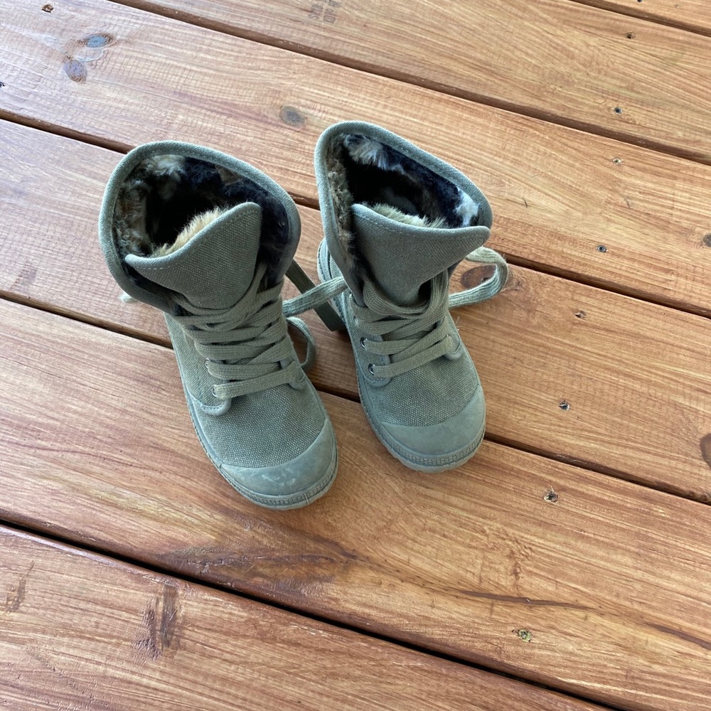 Rocket Dog Size 11 Girls Boots